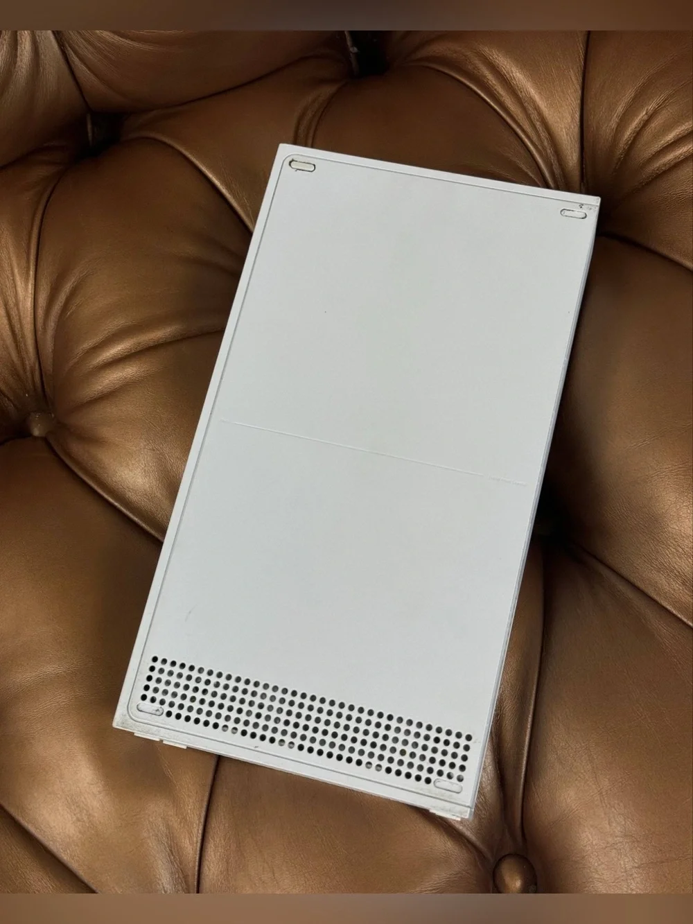 Microsoft Xbox Series S 512GB Console Gaming System White 1883 Cords Controller
